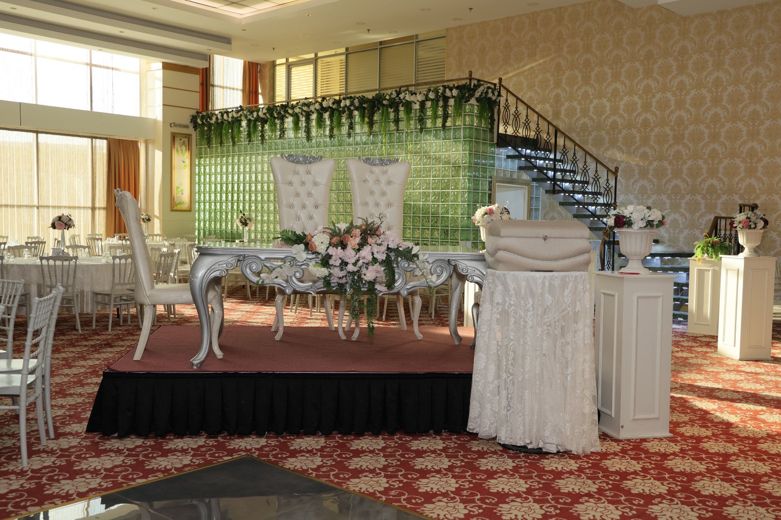 Salon Resmi 7